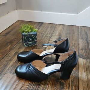 Strictly Comfort Black Leather‎ Women's Chunky Block Heels with Ankle Strap